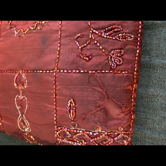 2 @ Red Pillow - sequins and beaded embroidery - Picture 7 of 7